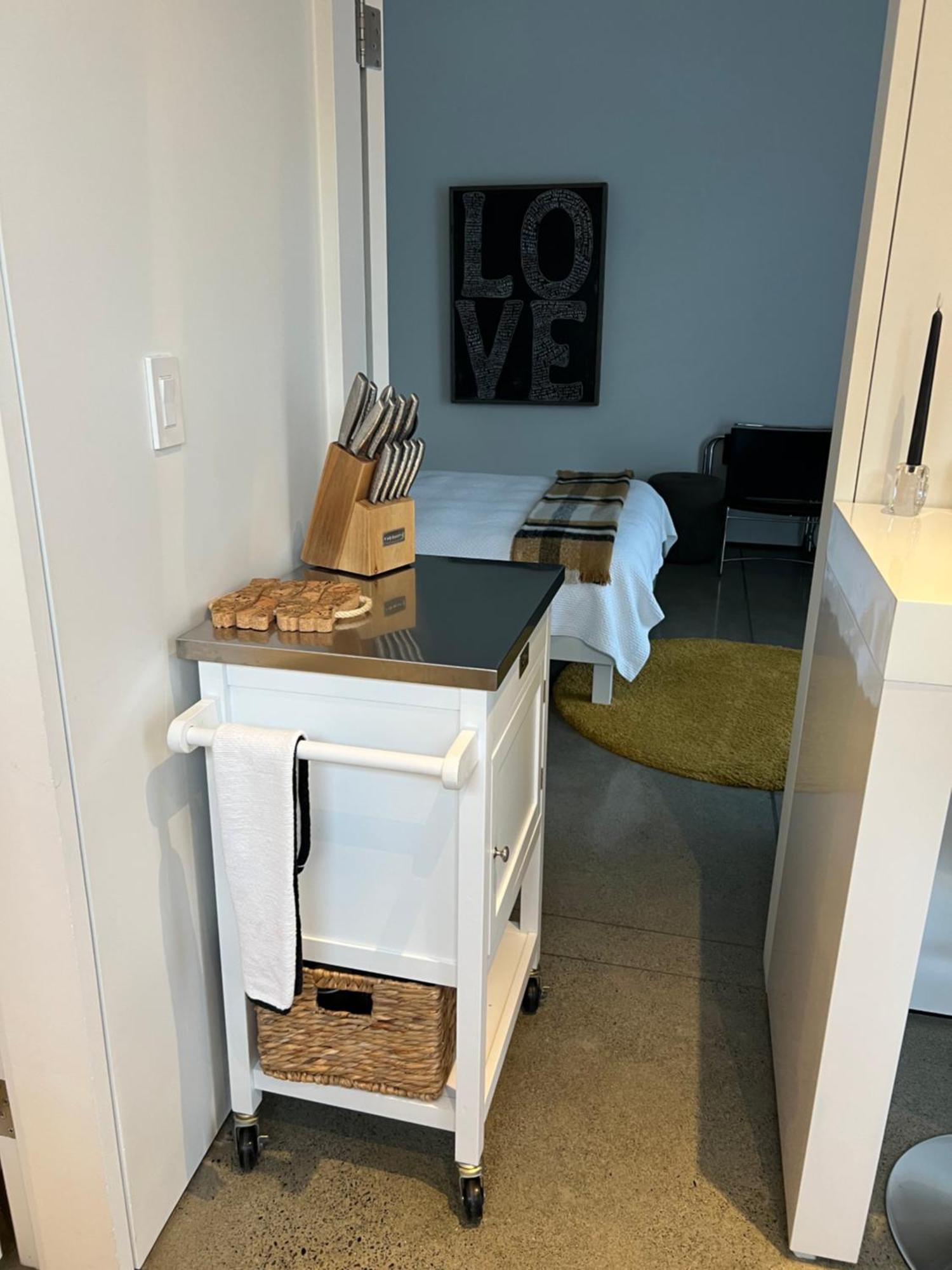 The Cube Apartment Коуичан Бей Екстериор снимка